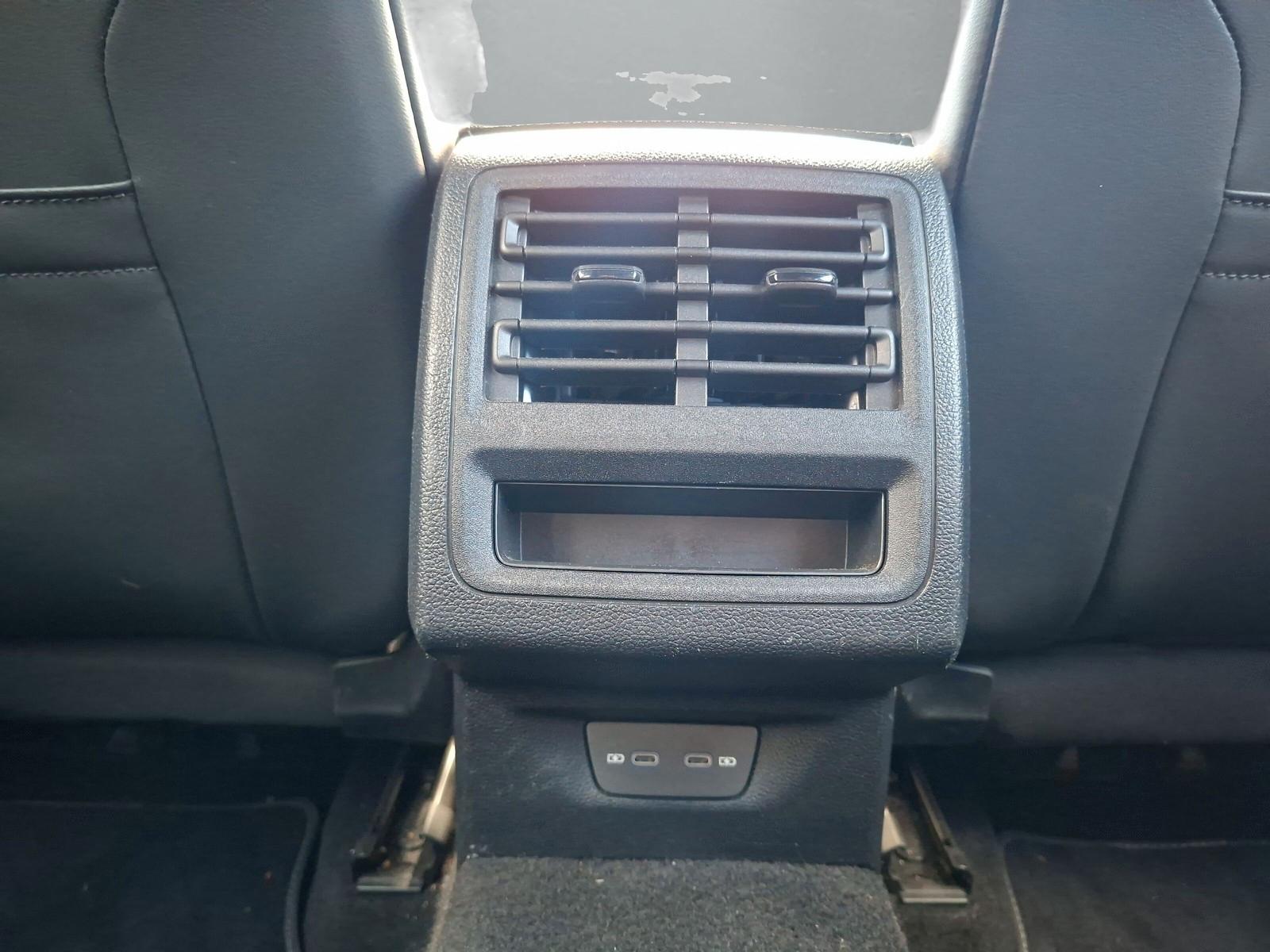 Volkswagen Golf VIII Variant 1.5 TSI R-Line ACC Rf.kamera, миниатюра 15
