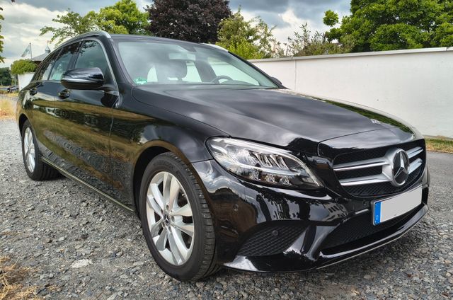 MERCEDES-BENZ C 220 d T Automatik (S205) Facelift/Modellpflege