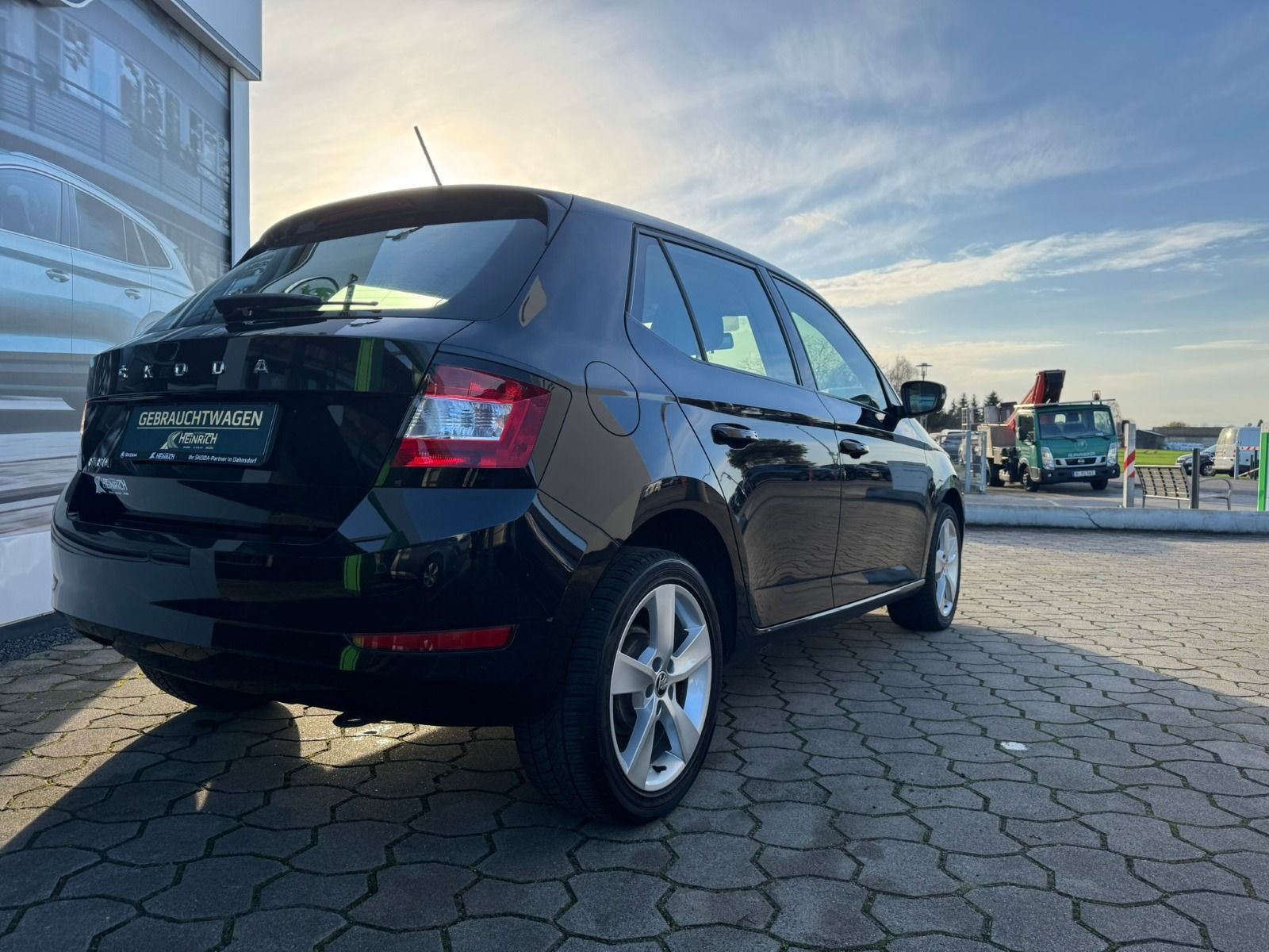 Fahrzeugabbildung SKODA Fabia Cool Plus*ALU*SHZ*PDC*Bluetooth