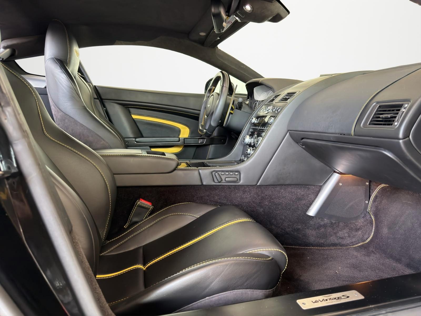 ASTON MARTIN V12 VANTAGE 6.0 S