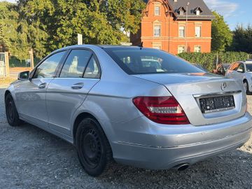 Mercedes C 200 - 3