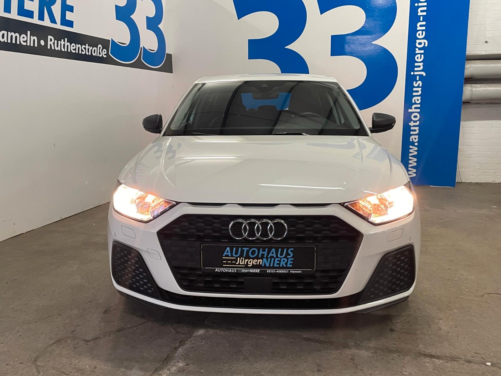 Audi A1 30 TFSI S tronic Sportback/App/M+S