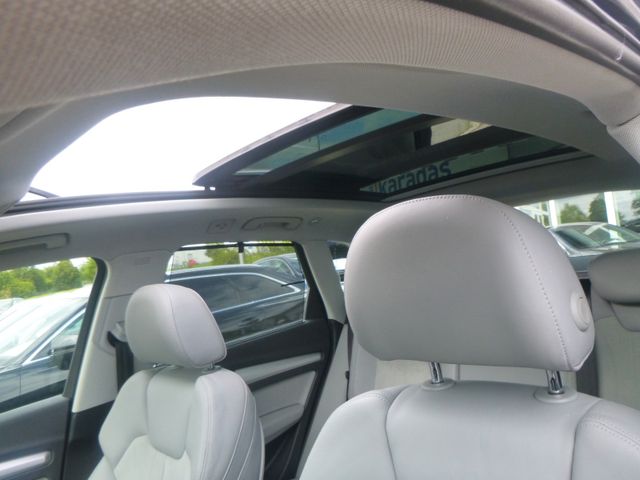 Fahrzeugabbildung Audi Q5 40 TDI quattro >AUT/AHK/NAV/PANO/SHZ<