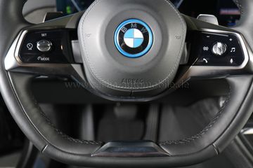 BMW 750 - 7