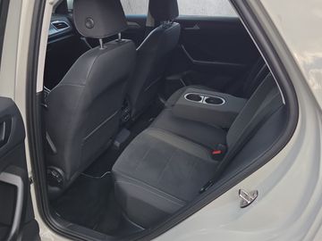Fahrzeugabbildung Volkswagen T-Roc Style 1.5 TSI DSG easy open AHK Kamera ACC