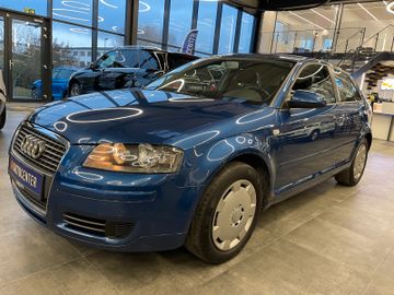 Audi A3 1.6 FSI Attraction *KLIMA*SHZ*BLUETOOTH*