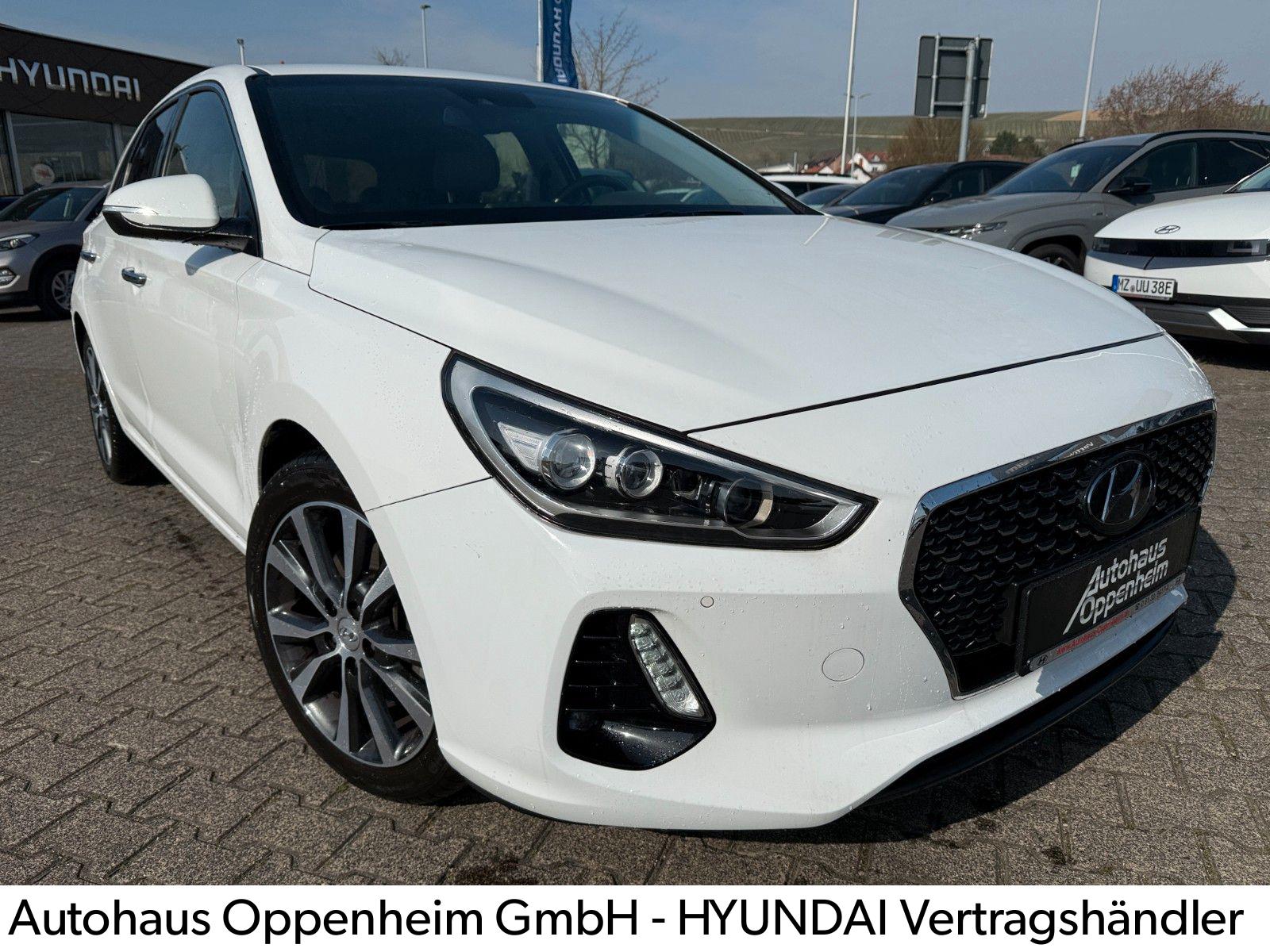 Hyundai i30 Premium+DCT*NAVI*LEDER*PDC*SHZ*FSE*