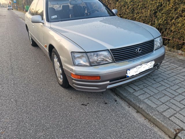 Lexus LS 400 4.0 V8 Auto -