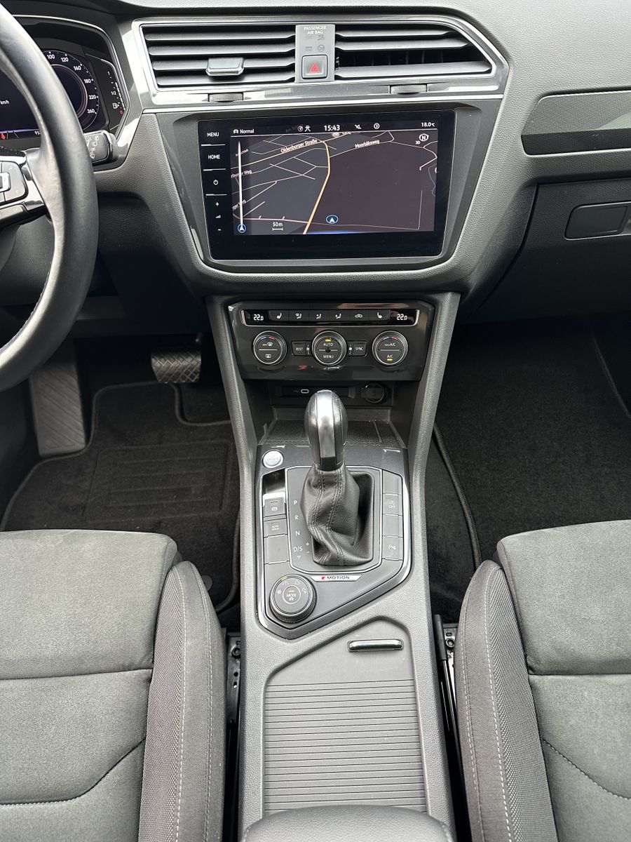 Fahrzeugabbildung Volkswagen Tiguan Allspace 2.0 TDI 4M DSG HL NAV+LED+ACC+VC