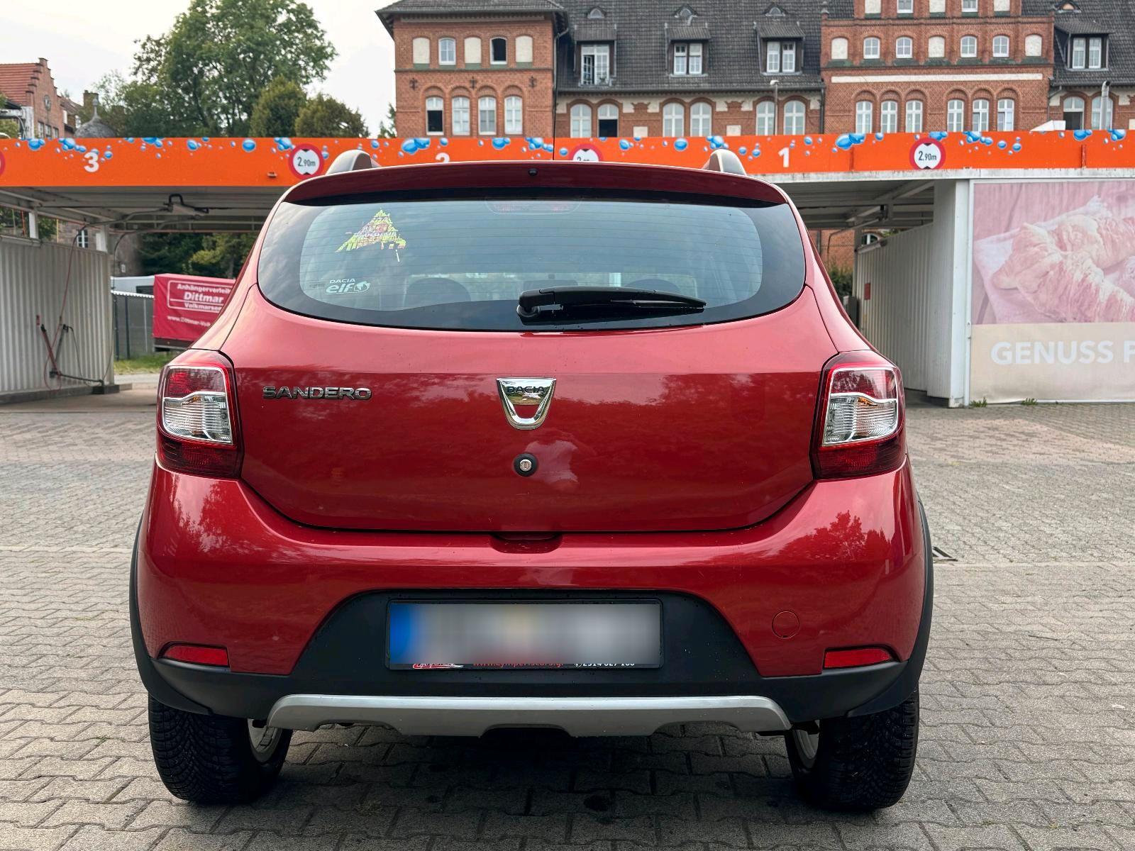 Dacia Sandero 2015 — photo 14