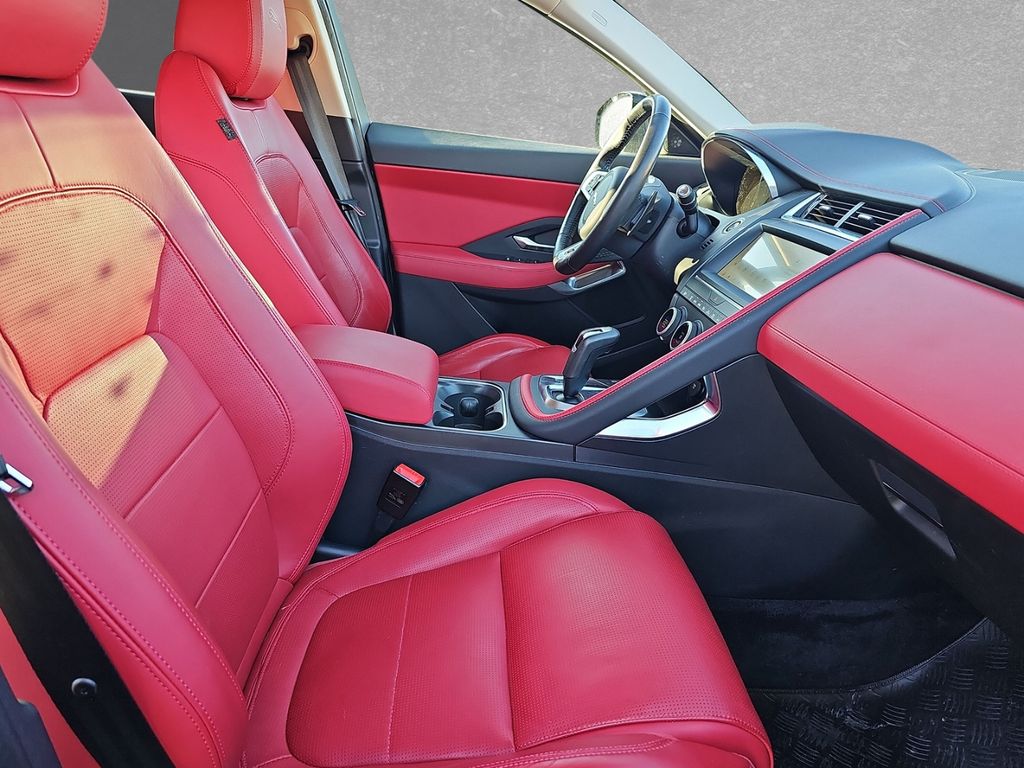 Jaguar E-Pace P300 R-Dynamic S
