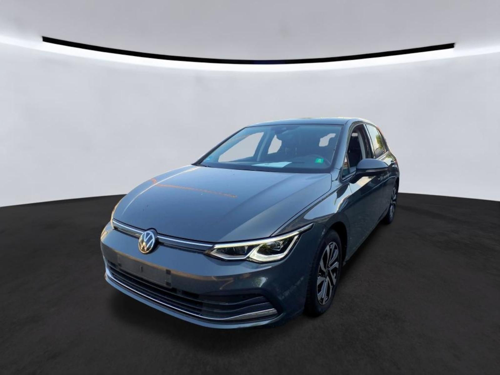 Volkswagen Golf VIII Life TDI DSG ACTIVE PANO*HUD*ACC*AHK*