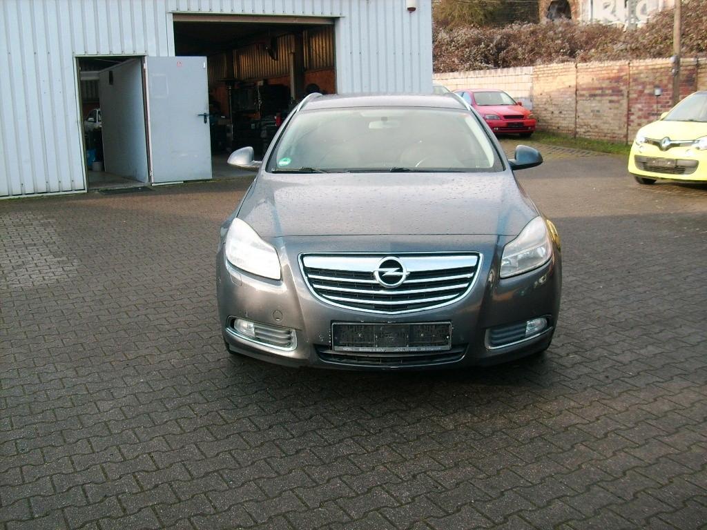 Opel Insignia Sports Tourer 1.6 T Edition, AC, Navi