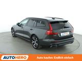 Volvo V60 2.0 B4 R Design Aut*NAVI*LED*TEMPO*CAM*PDC* - gebrauchte Volvo V60 aus dem Jahr 2021