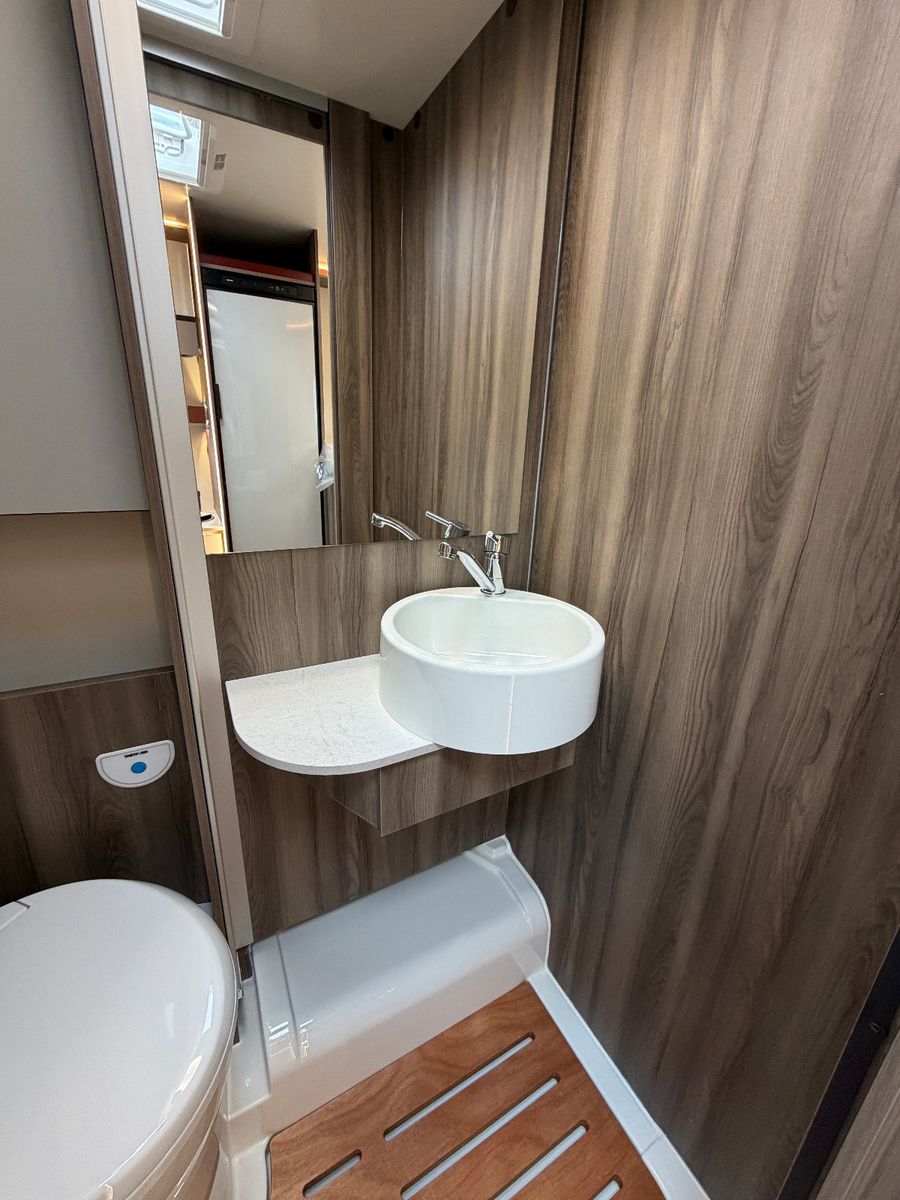 Fahrzeugabbildung Roller Team Kronos 285 TL