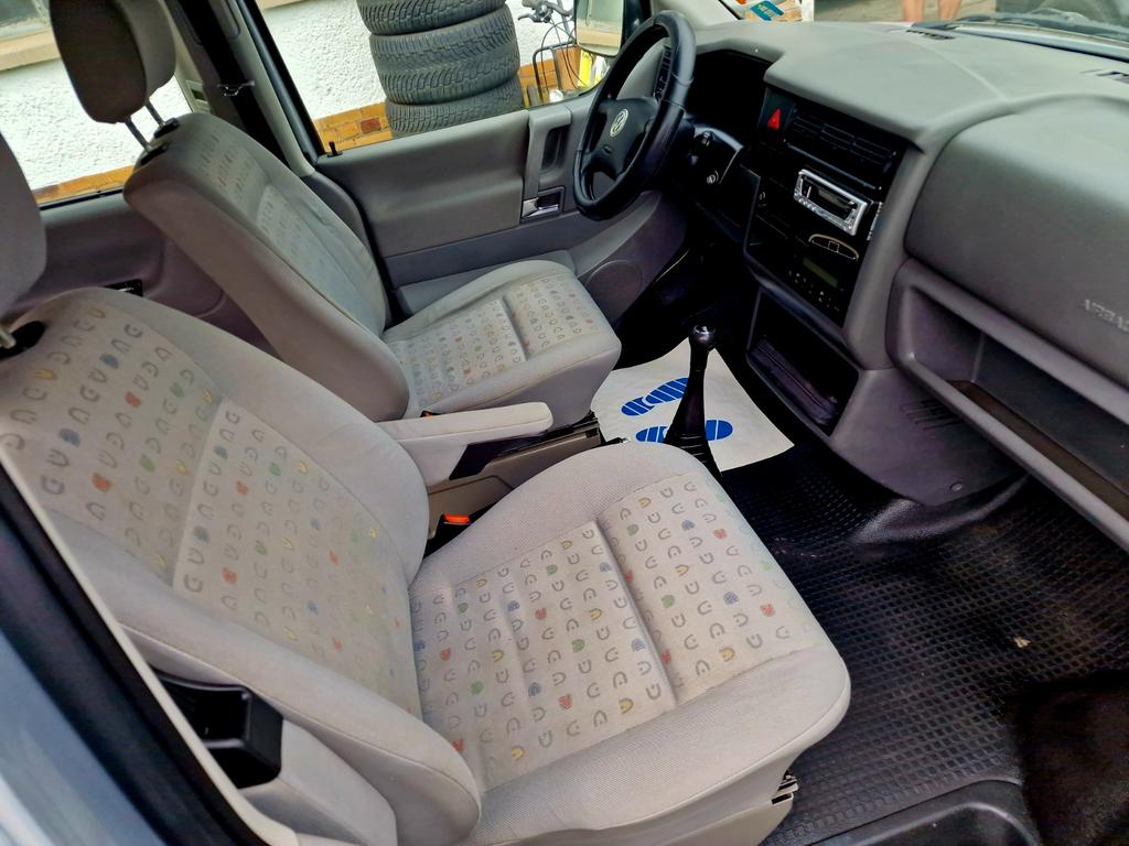 Volkswagen T4 Caravelle