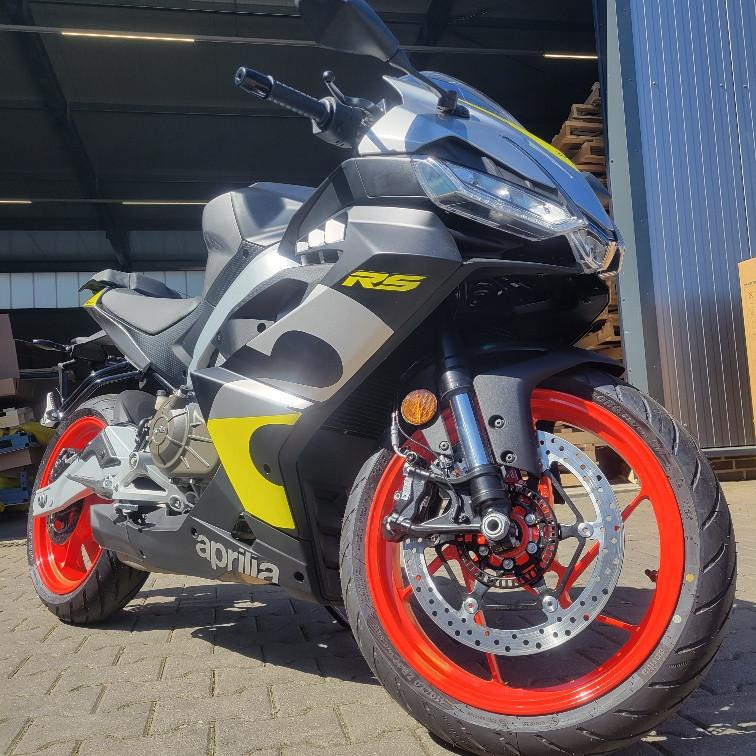 Aprilia RS 457 Versand Bundes / EU weit 2026er