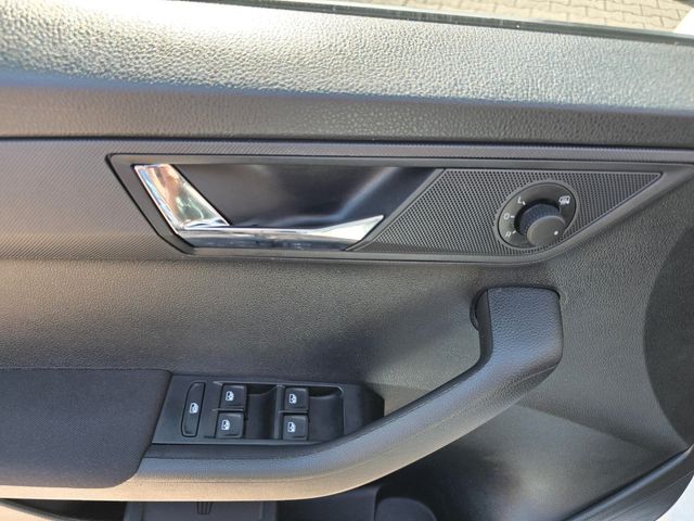 SKODA Fabia — Foto 13