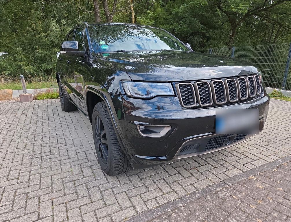 Image of Jeep Grand Cherokee