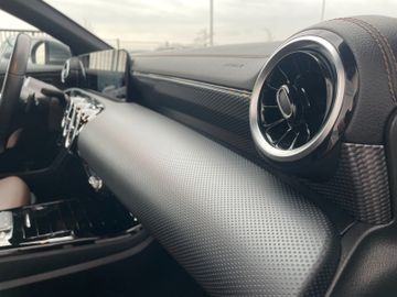 Mercedes-Benz CLA 180 d Sport|NAVI|LED-Scheinwerfer|Automatik