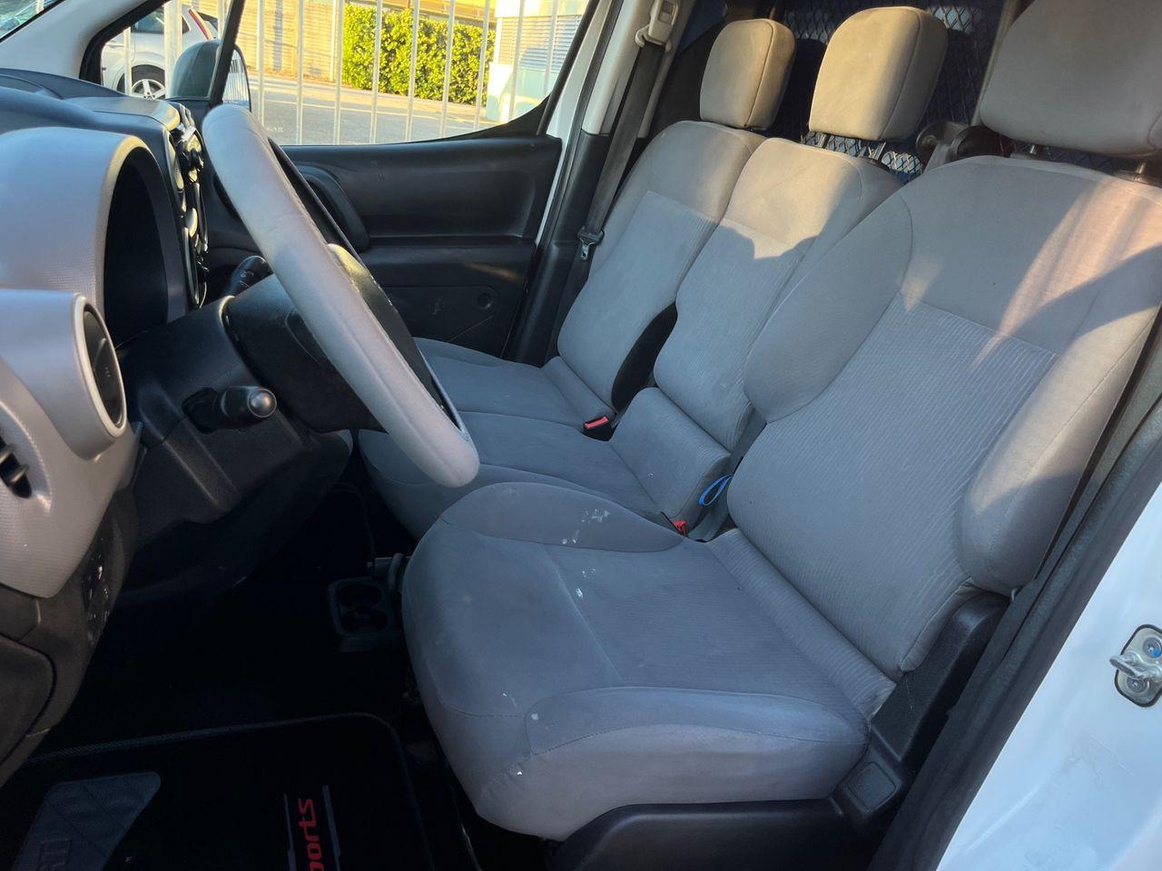 Peugeot Partner 2015 — photo 12