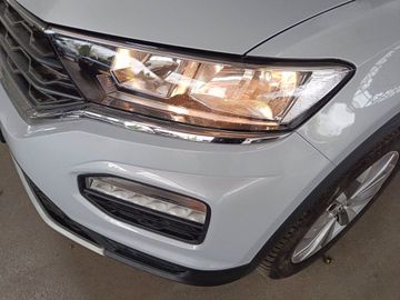 Volkswagen T-Roc - 6