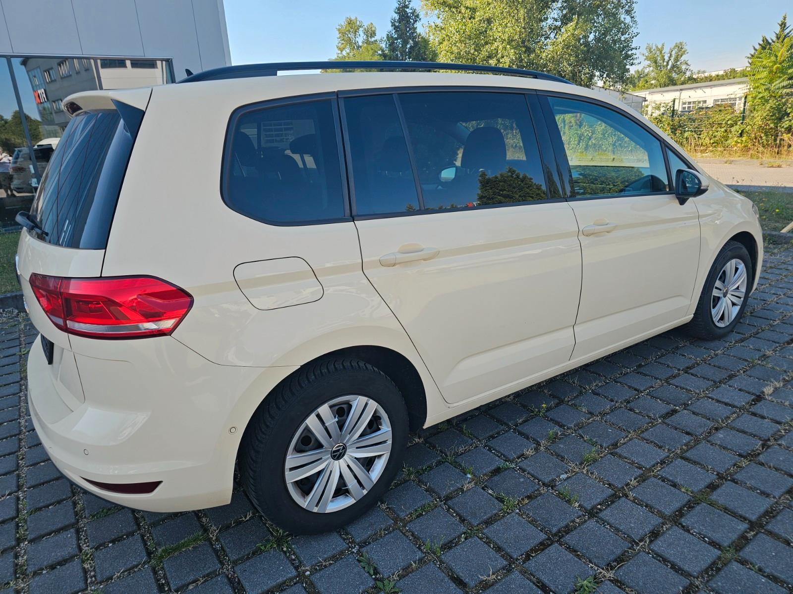 Volkswagen Touran 2.0 TDI Automatik Klimaa LED Comfortline