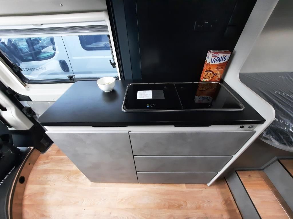 Fahrzeugabbildung Crosscamp Camper Vans CV 640 Opel Verfüg./Sparen Sie 15.16