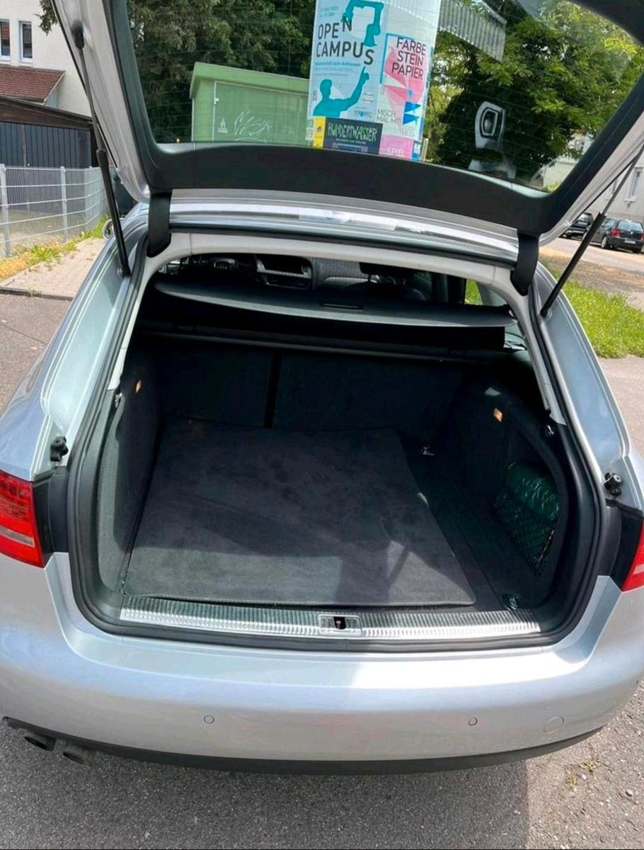 Audi A4 2009 — photo 9