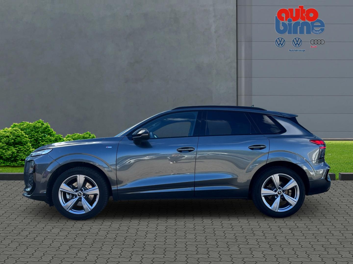 Audi Q3 2.0 TDI Neues Modell Sportpaket Navi Digitale