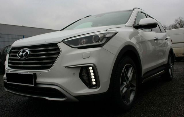 Hyundai Grand Santa Fe blue Premium 4WD*7-SITZER*PANO*