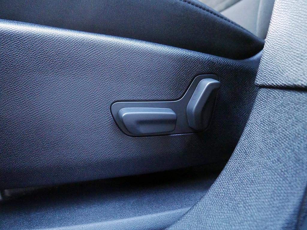 Citroën C5 Aircross PureTech 130 S&S EAT8 Shine NAVI LED