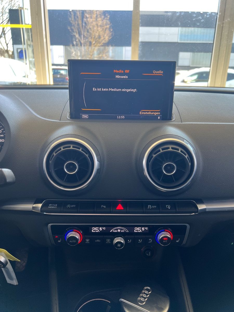 Fahrzeugabbildung Audi A3 2.0 TDI Sportpaket *BANG&OLUFSEN *1.HAND*