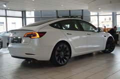 Fahrzeugabbildung Tesla Model 3 PERFORMANCE DUAL-MOTOR NAVI/LED/PILOT+