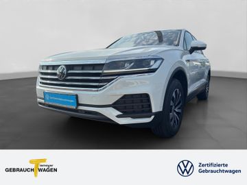 Volkswagen Touareg - 1