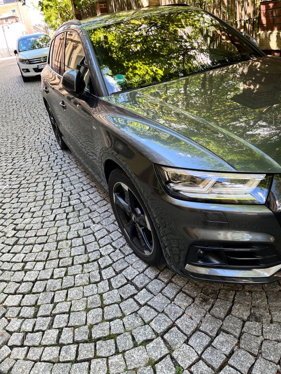 Image of Audi Q5
