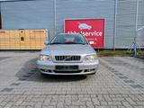 Volvo V40 1.8 Automatik Tüv Au neu - gebrauchte Volvo V40 aus dem Jahr 2003
