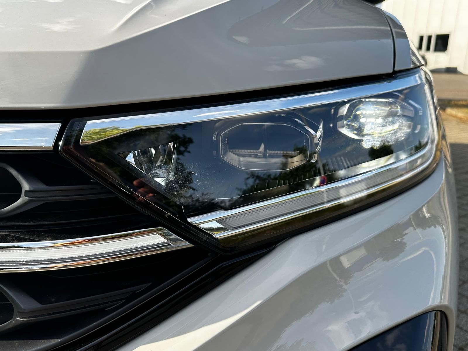 Volkswagen T-Roc Cabriolet PA R-Line Edition Karmann 1.5 foto 4