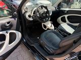 Smart fortwo TWIN prime*PANO*NAVI*LEDER*SHZ*JBL*KAM - Smart ForTwo Gebrauchtwagen in Berlin