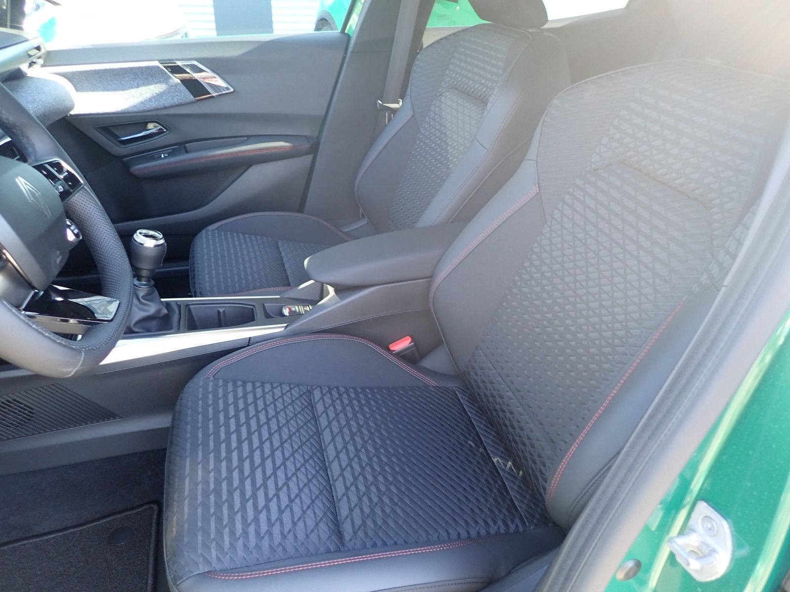 Fahrzeugabbildung Renault Clio Techno TCe 115