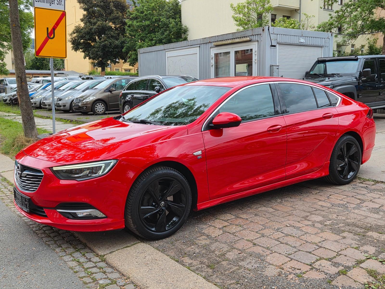 Opel Insignia B Grand Sport EXCLUSIVE OPC Line