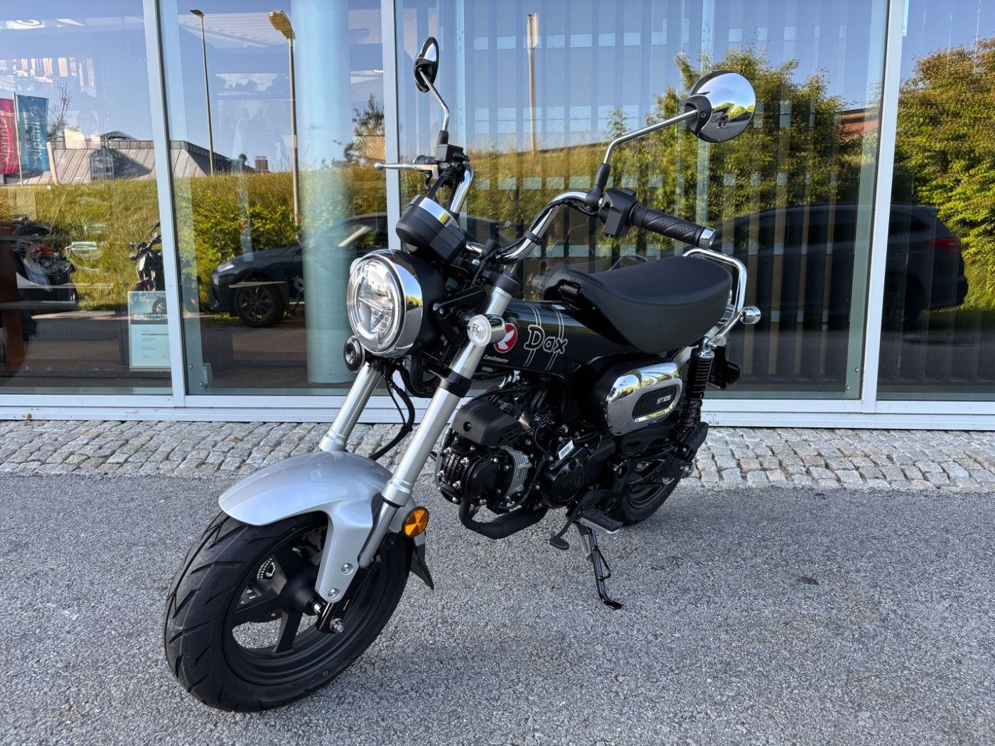 Fahrzeugabbildung Honda ST 125 DAX 2025