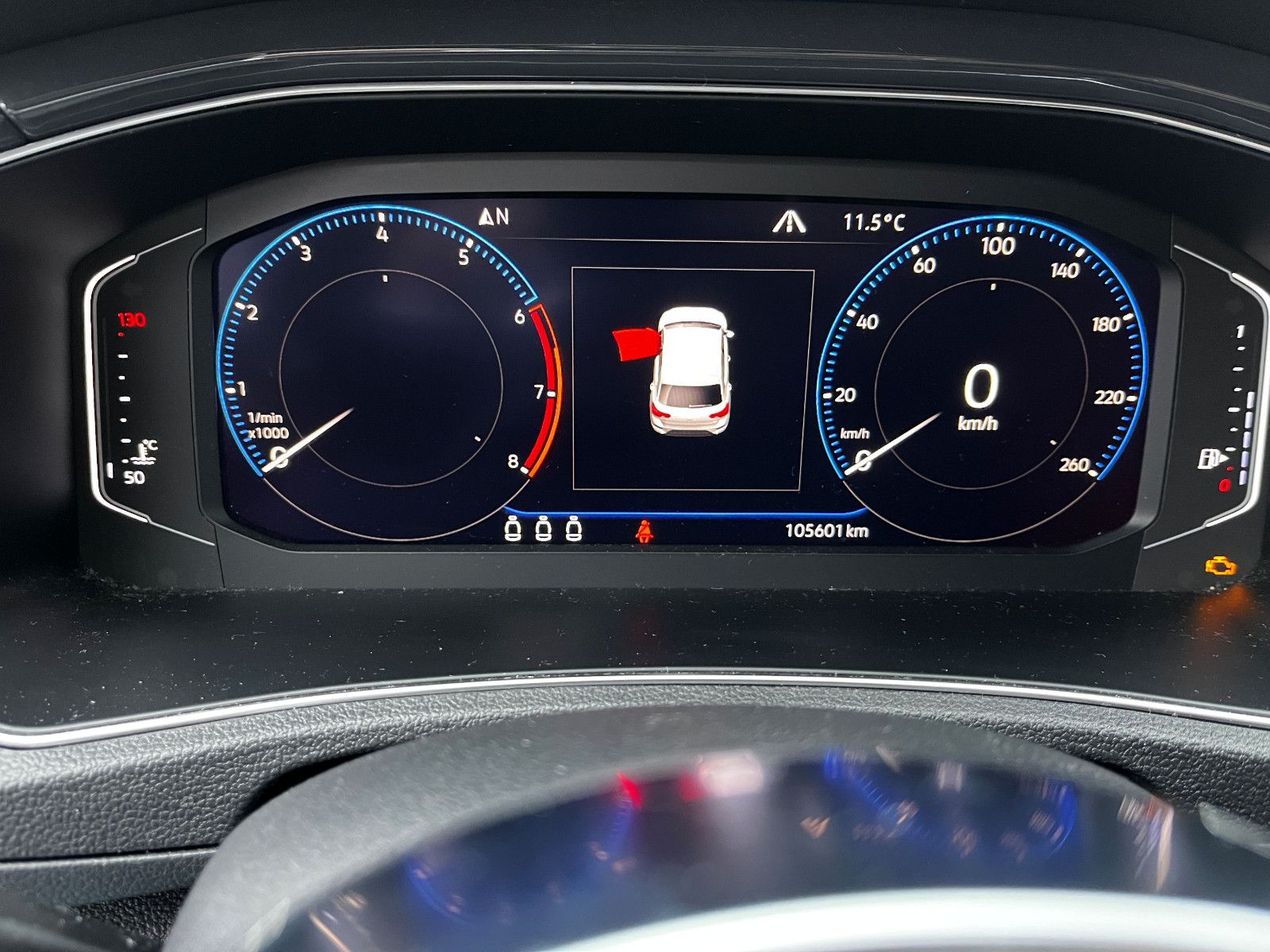 Fahrzeugabbildung Volkswagen T-Roc R-Line SHZ PDC NAV 19"