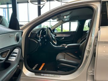 Mercedes-Benz C 180 *Tempo*Navi*Spur*Park-Assist*LED*2-Zonen*