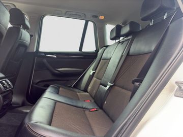 BMW X3 - 11