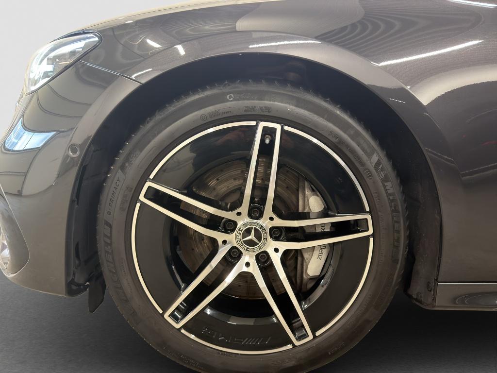 Mercedes-Benz E 220 d 4MATIC Limousine AMG*NightPaket*360 Grad