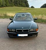 BMW 735i (E38) - BMW 735: E38 735i