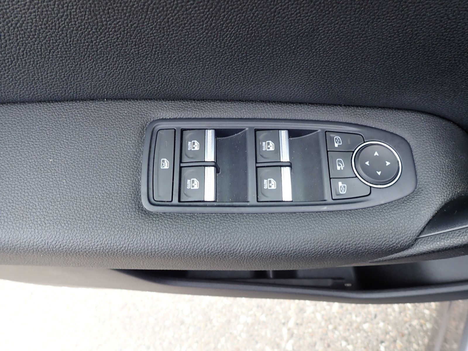 Fahrzeugabbildung Renault Captur II Intens TCe 140