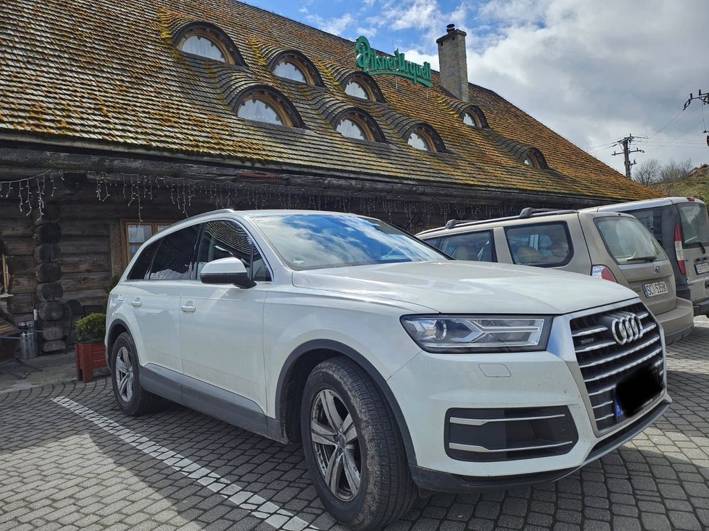 Image of Audi Q7
