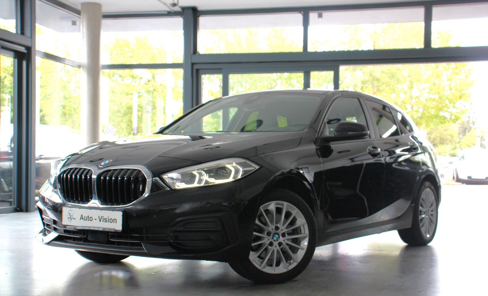 BMW 118 118i (F40) Advantage *LED*Sportsitze*Navi*PDC